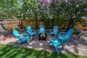 Style Meets Comfort in Beautiful Design - Image 4