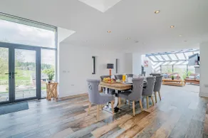 Usk Barn - Image 5