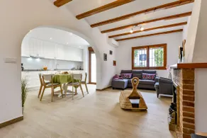 THOMAS, Bungalow for 6 people and swimming pool,free wifi - Image 4