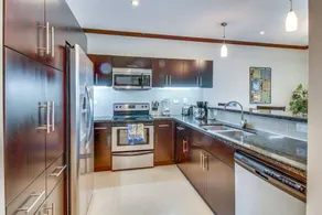Oceanfront Luxury Dual Master Stes min walk 2 town - Image 2