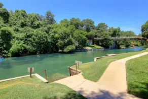 Inverness 216 proprio sul fiume Comal! Schlitterbahn !! Accesso alla piscina e al fiume! - Image 4