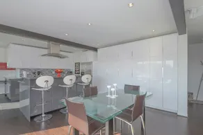 Große eklektische 1 BR über Restaurant 15 Minuten zu PDX - Image 2