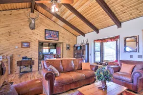 Rustic Cabin 20 Mins to Capitol Reef Nat'l Park! - Image 3