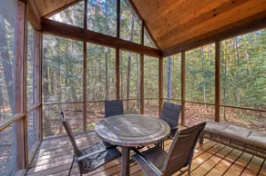 Woodland Chalet - Modernisierte Hütte im Herzen von Bayfields Wildnis am Brickyard Creek - Image 3