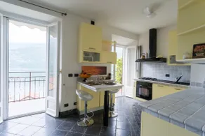 Co-b730-alem2bt - Lovely Apartment Overlooking the Lake - Image 3