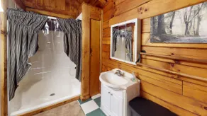 Heart of the Country Cabin , secluded , hot tub - Image 3