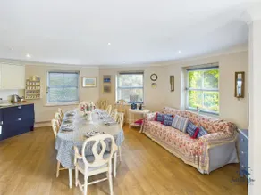 16 Solent Landing - Image 5
