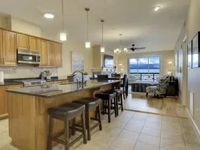 Walk to Downtown, Top Floor- Seasons at Sandpoint - Image 2