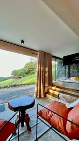 Caterpillar Cabin - Image 5