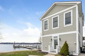 Mermaid townhouse shared pool walk to Saugatuck - Image 3