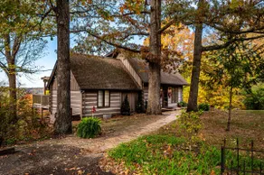 Overlook Log Cabin | Panoramic Views • Hot Tub - Image 2