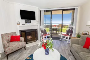 LUXURY BEACHFRONT LOWER COTTAGE, Entièrement rénové. E17 - Image 4