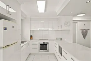 Gemini Court - 2 Bed Superior Oceanview - 3 Nights - Image 5