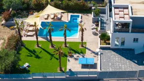 Seaview Villa Stanka with Pool and attached Jacuzzi - Image 2