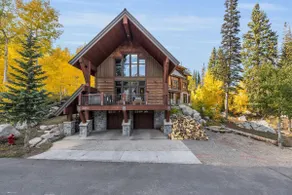 Twin Peaks Lodge - Image 2