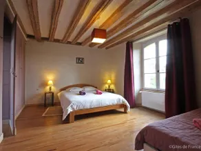 Ancien presbytère restauré avec jardin et WIFI à La Gonfrière - Image 4
