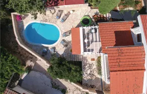 Vrboska - Image 3