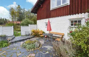 Awesome Apartment In Grythyttan - Image 2
