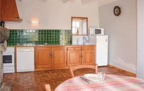 Belle maison de 2 chambres à Kerbors - Image 5