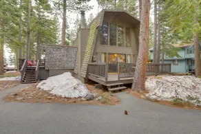 Near Skiing & Hiking: Carnelian Bay Cabin - Image 2