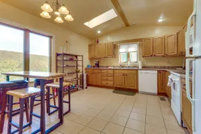 NOUVEAU! Maison de ville Deep Creek Lake avec terrasse et vue sur l’eau - Image 3