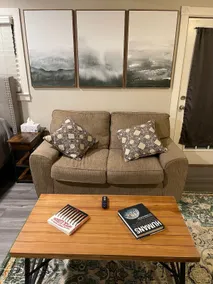 Private Guest House - 5 min to Arrowhead / FIFA - Image 2