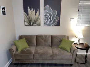 Private Guest House - 5 min to Arrowhead / FIFA - Image 3