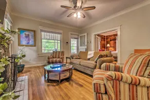 Spacious & Updated 1920's HSNP Craftsmen Home - Image 4