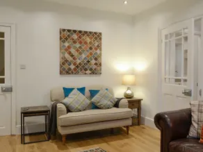 Riverholme - Image 4