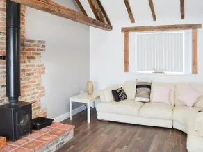 Christine Cottage - Image 2