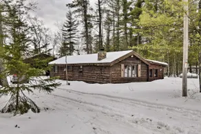 Cabin Near to Lakes, ATVing, Skiing & Nat’l Forest - Image 2