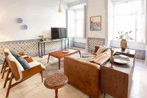 Nomad s Downtown Lisbon - 3bdr Charming Memory - Image 2