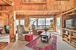 NY! Waterfront Skaneateles Lake Home w / Beach! - Image 3