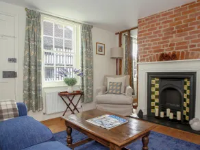 Pilgrim Cottage - Image 2