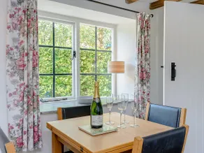 Eton Cottage - Image 5