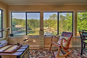 NY! Waterfront Midway Home m / Sunroom & Stor gård - Image 3