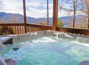 MoonShadow Lakeview Cabin-3 Story Nantahala Lake - Image 3