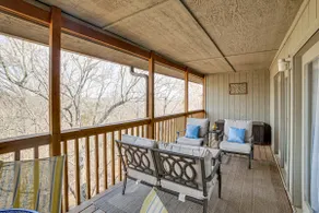 Family-Friendly Condo: 1 Mi to Silver Dollar City! - Image 3