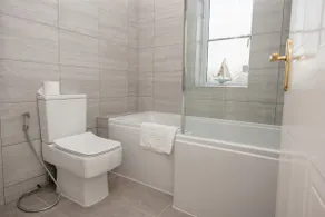 KVM Swan House by KVM Stays - Image 2
