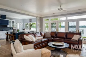 Luxury Waterfront—Beach, Fire Pit, Dock - Image 4