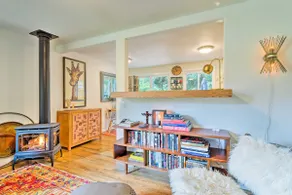 House w/ Deck on Whidbey Island, 1 Mi from Shore! - Image 5