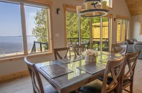 Waterfront 3 Bedroom Home - Image 3