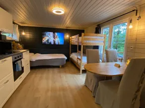 Kveldsro cabin in nice surroundings - Image 2