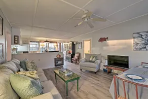 Pawleys Island House, - Steps to Beach & Creek! - Image 3