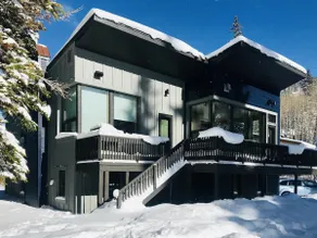 Slopeside Cabin by Cottonwood Lodging - Image 2