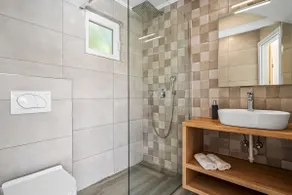 Villa Golden Garden with 50sqm private pool - Image 5