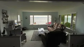 LAKE Getaway w GREAT VIEWS + dock+ fire pit + BBQ - Image 4