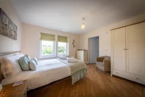 Karinya Crossal Cottage - Image 3
