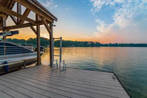 Lakeside Story - Image 4