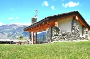 Charming Holiday House in Villeneuve Italia with Garden View - Image 2